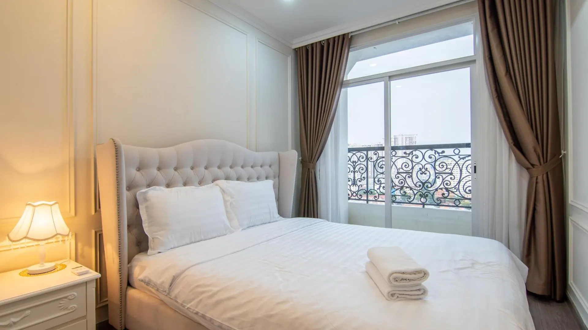 The Luxury Grand Riverside Apartment City Center Ho Chi Minh City