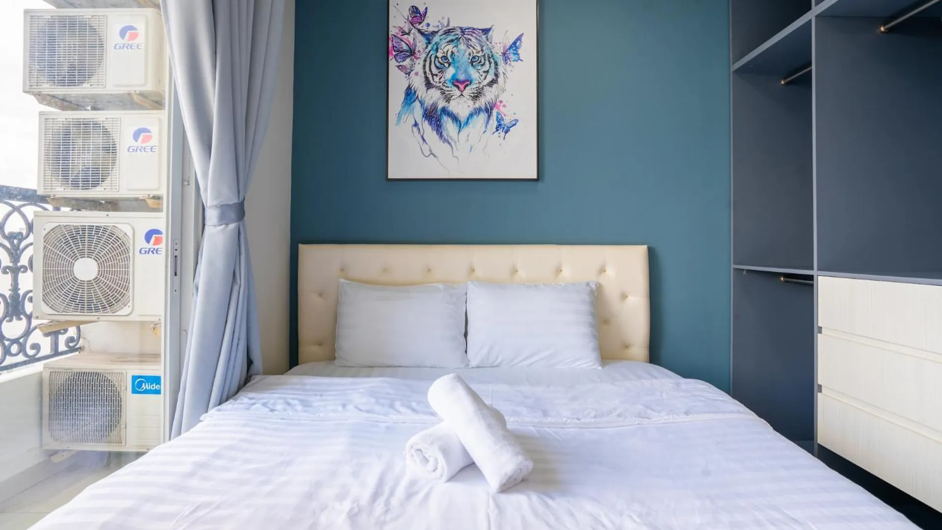 The Luxury Grand Riverside Apartment City Center Ho Chi Minh City Vietnam