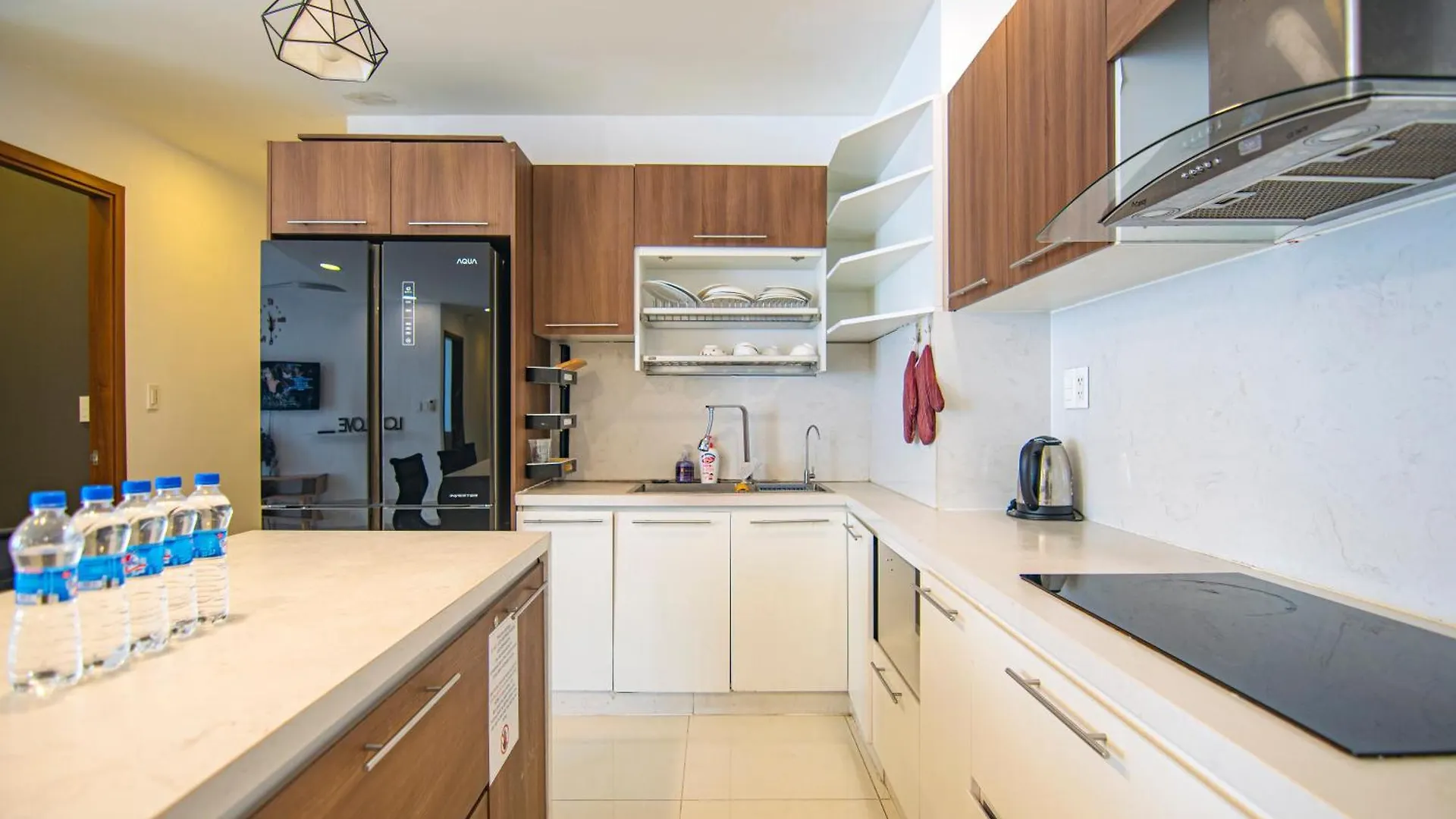 The Luxury Grand Riverside Apartment City Center Хошимин
