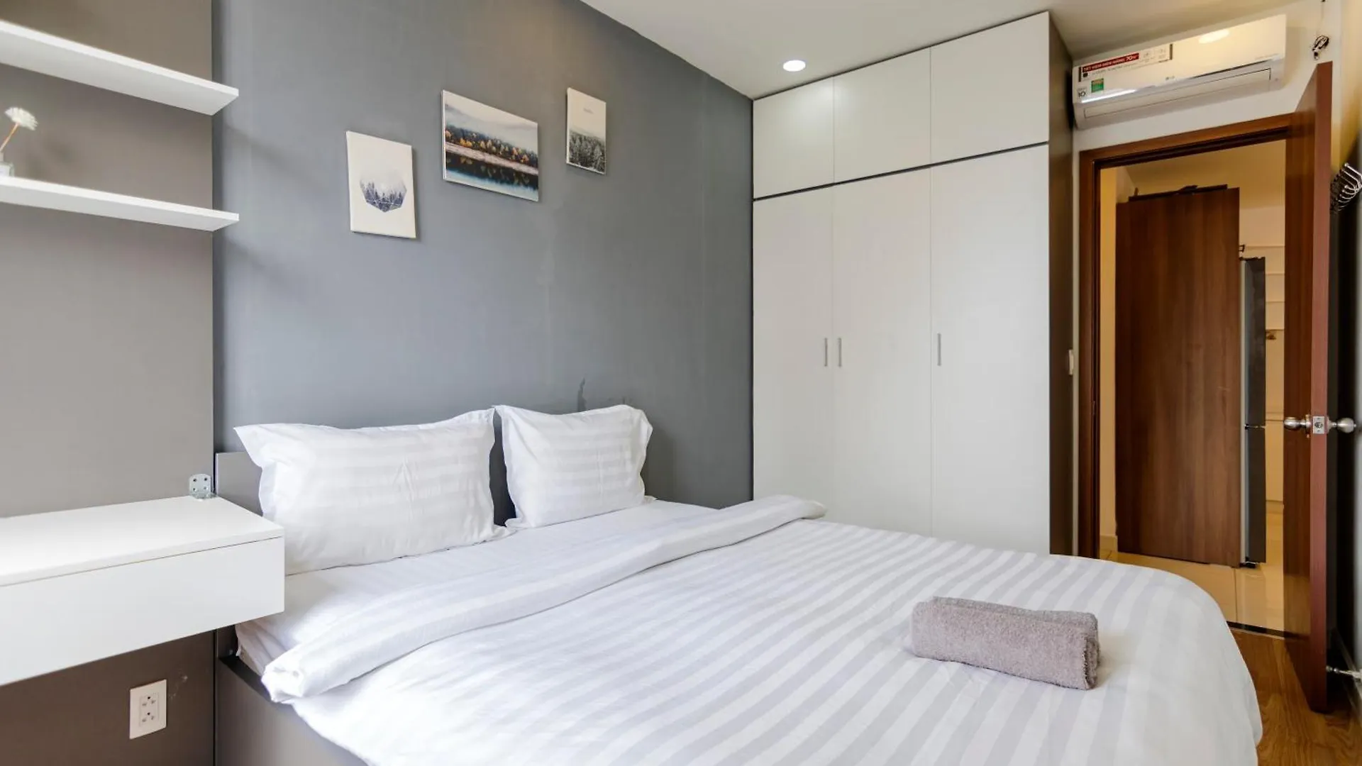 The Luxury Grand Riverside Apartment City Center Ho Chi Minh City