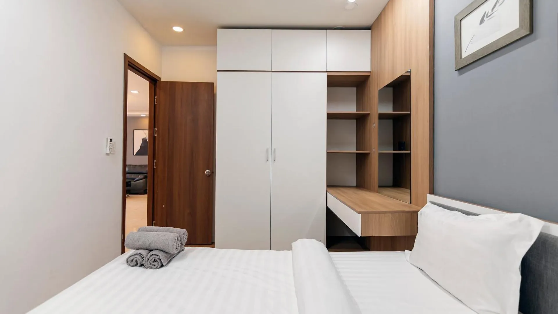 The Luxury Grand Riverside Apartment City Center Ho Chi Minh City