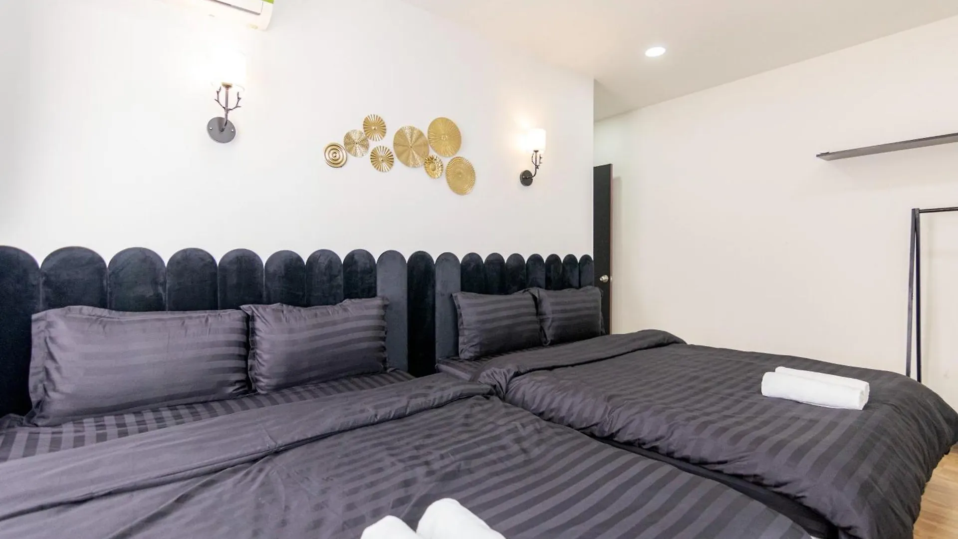 The Luxury Grand Riverside Apartment City Center Хошимин 0*,  Вьетнам